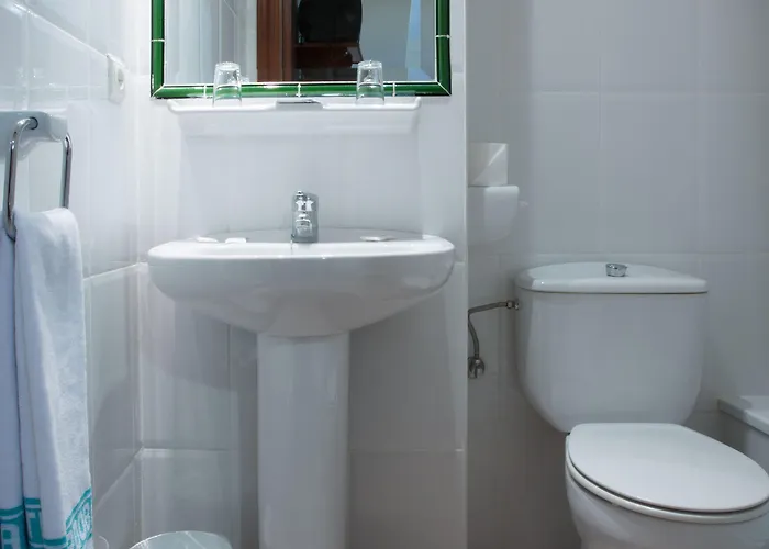 Ξενοδοχείο Riviera 2*