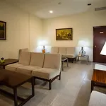 Riviera Ξενοδοχείο