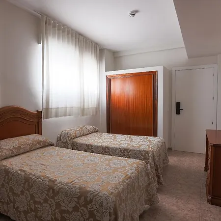 Hotel Riviera 2*