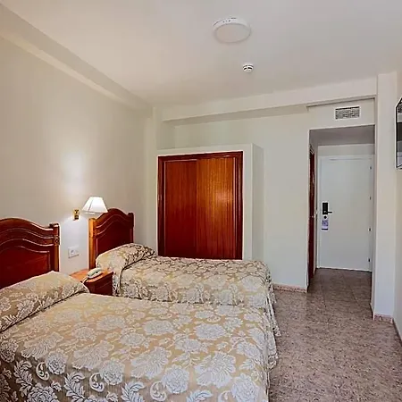 Riviera 2* Córdoba