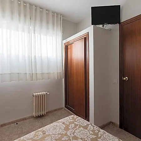 Riviera 2*