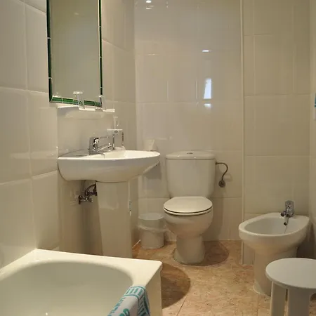 Hotel Riviera 2*